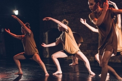 daniela_max_choreografie_auf_bruch_lange_nacht_der_kurzen_stuecke_tollhaus_2016_0016