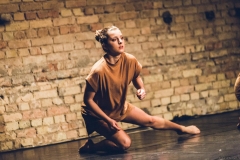 daniela_max_choreografie_auf_bruch_lange_nacht_der_kurzen_stuecke_tollhaus_2016_002