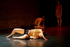 daniela_max_choreografie_auf_bruch_lange_nacht_der_kurzen_stuecke_tollhaus_2016_0022
