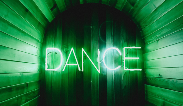 dance_green
